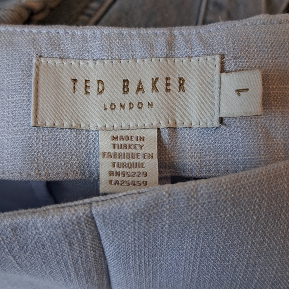 Ted Baker Soft Blue Lightweight Tailored Shorts Shorts Size Small - Picture 7 of 9